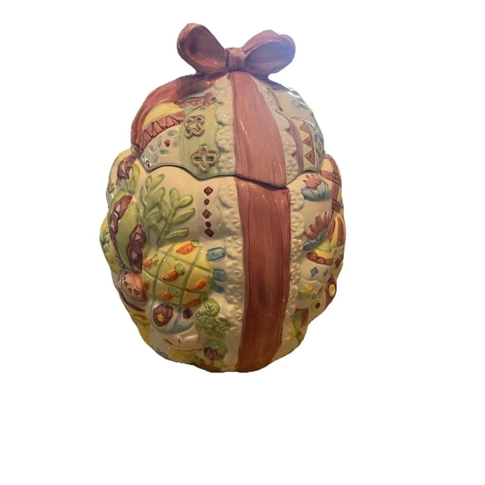 PBC International ceramic easter